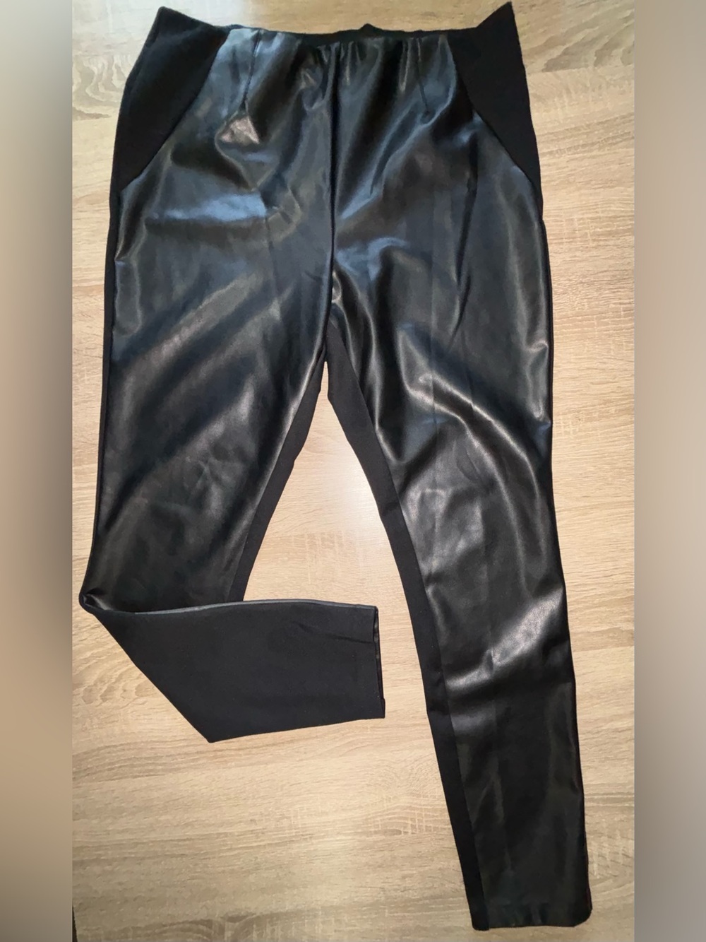 💙 Preloved Ellen Tracy Faux Leather Front Stretch Knit Back Pull On Leggings Med